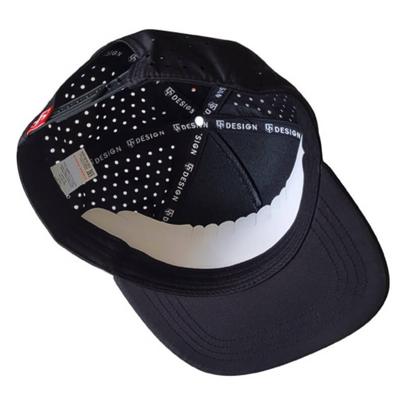 casquette up design damier noir 2025 ventile