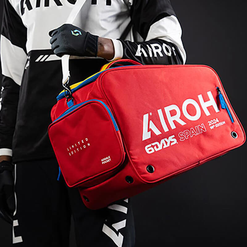 sac casque airoh aviator 3 six days spain 2024